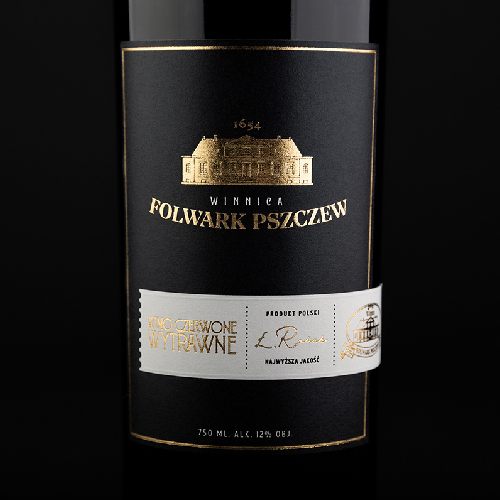 gold wine bottle label design